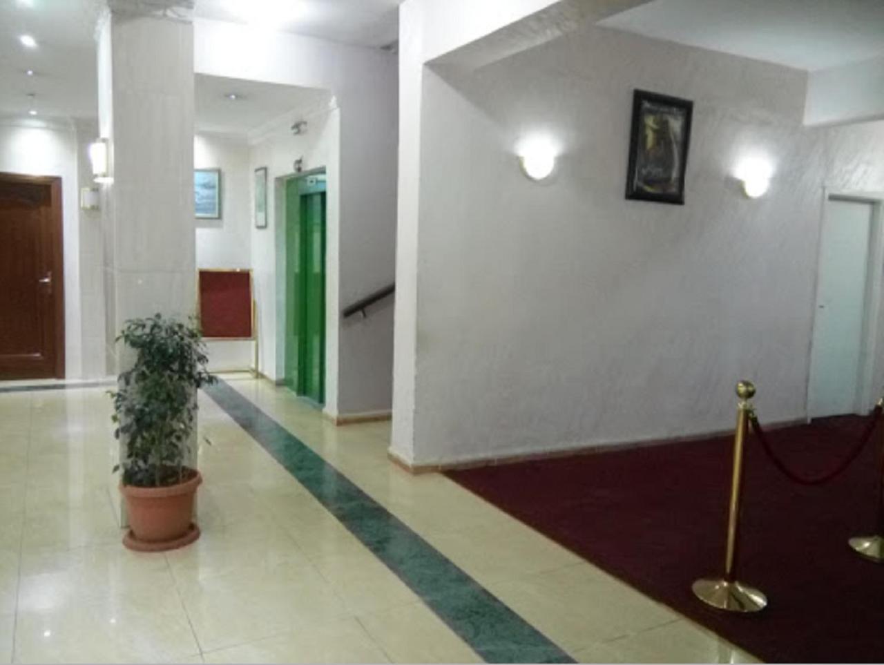 Hotel De L'Aeroport Algiers Екстериор снимка
