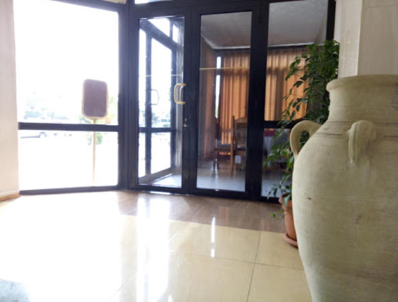 Hotel De L'Aeroport Algiers Екстериор снимка