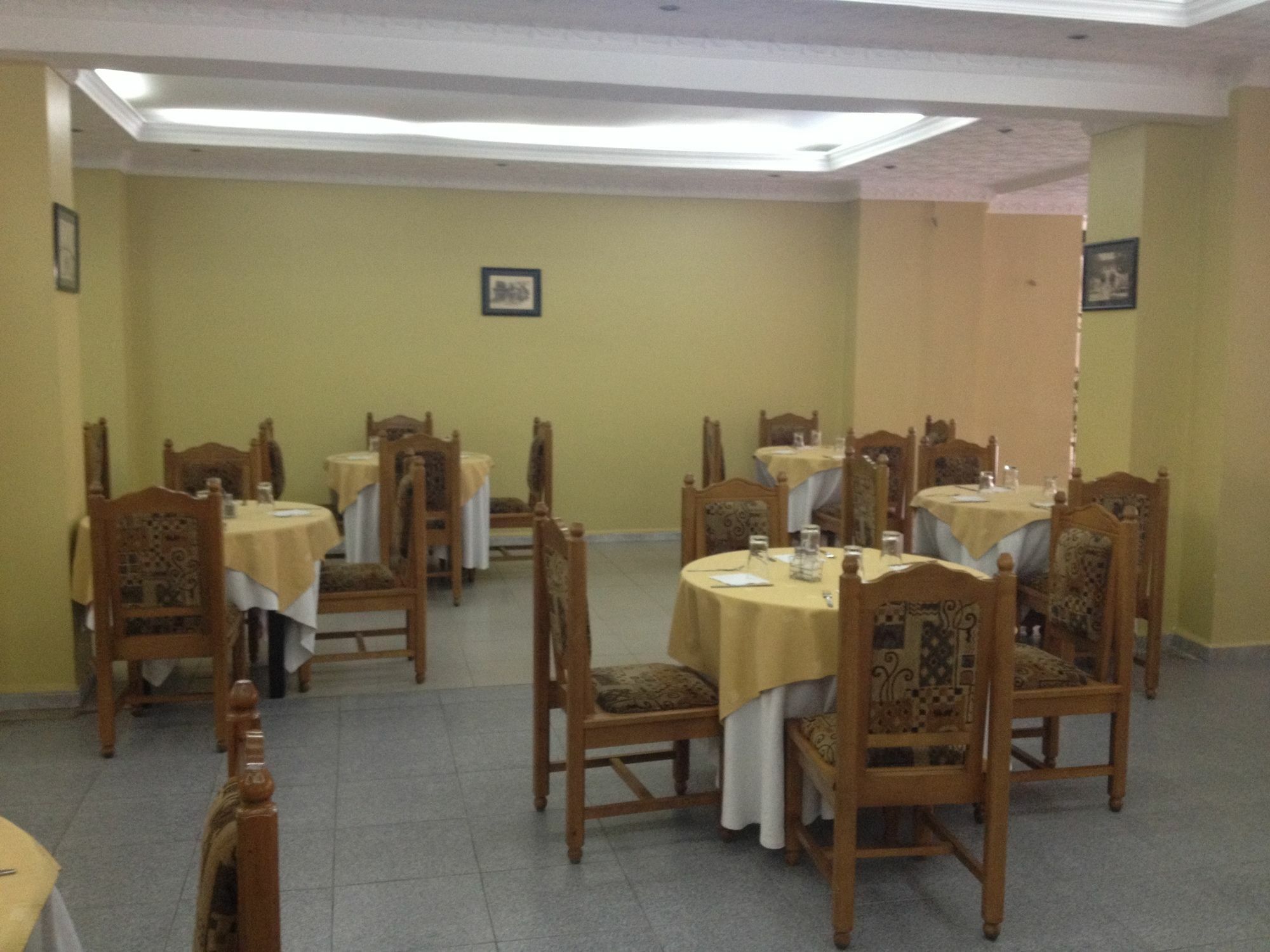 Hotel De L'Aeroport Algiers Екстериор снимка